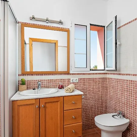Ferienhaus Mit Privatpool Fuer 6 Personen Ca 170 Qm In Son Blanc, Menorca Westkueste Von Menorca * Sa Caleta